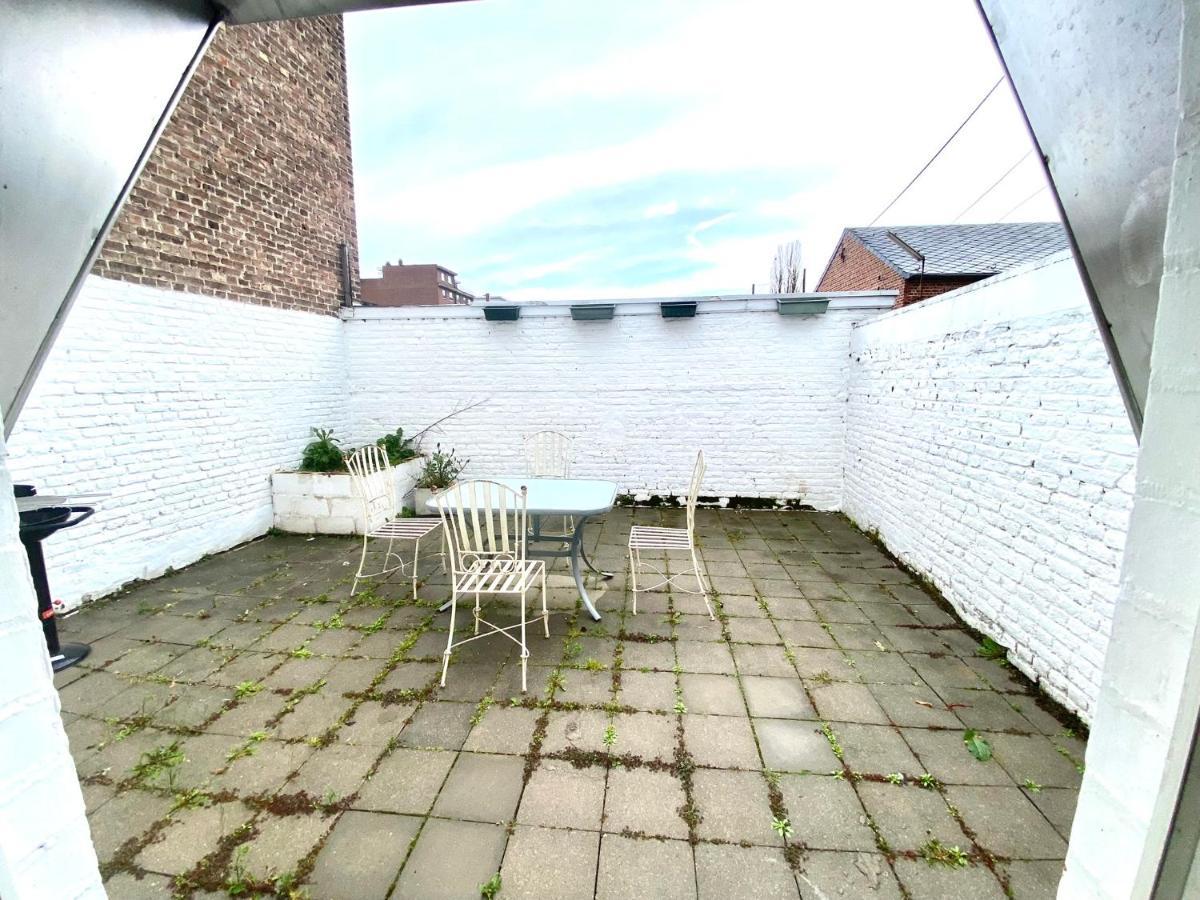 Au Logement Mosan Namur Esterno foto